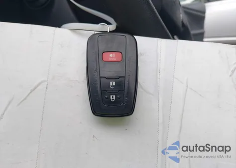 2016 Toyota Prius Two Eco z USA, uszkodzony, nr VIN JTDKARFU4G3016358